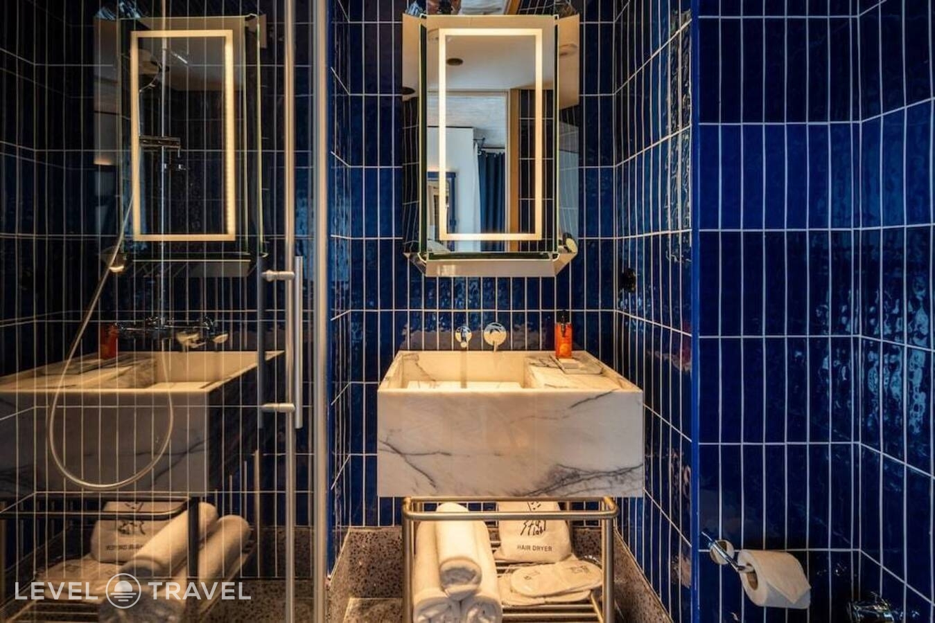Делюкс с видом на город (двуспальная кровать) — фото 5