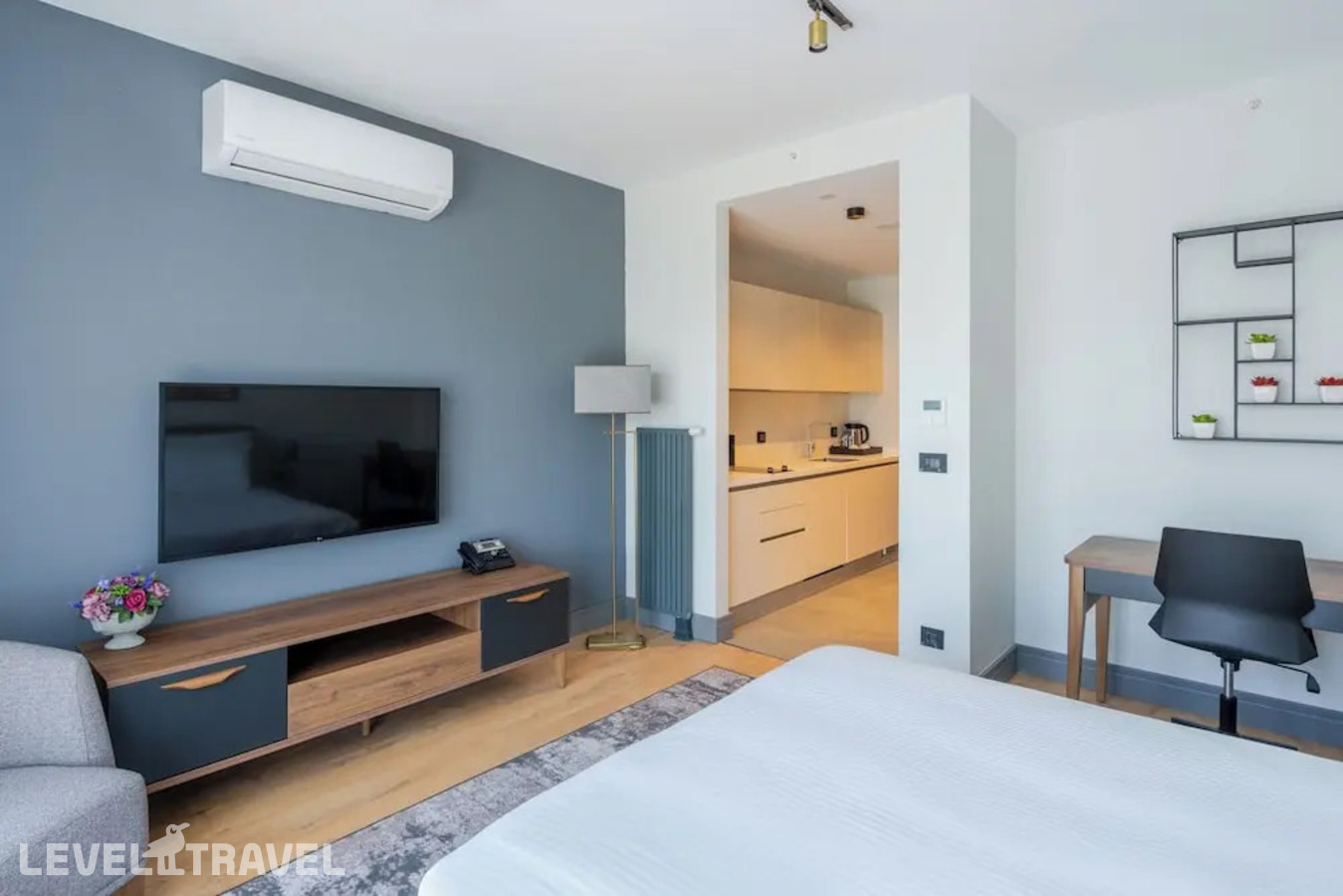 фотографии номера Студия с видом на город отеля The Superior Living Kağıthane в Турция(Кягытхане) - фото №3