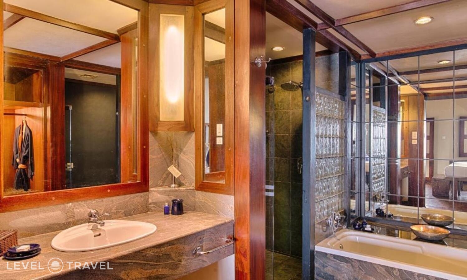 фотографии номера Двухместный номер Luxury с видом на море двуспальная кровать отеля Jetwing Lighthouse в Шри-Ланка(Галле) - фото №14