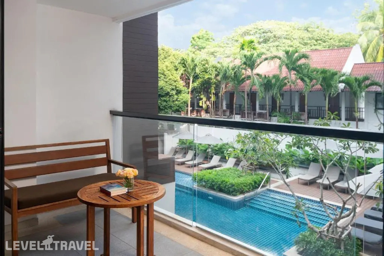 фотографии номера Двухместная Pool номер студия Deluxe двуспальная кровать отеля Woodlands Suites Serviced Resideces в Таиланд(Вонгамат) - фото №8