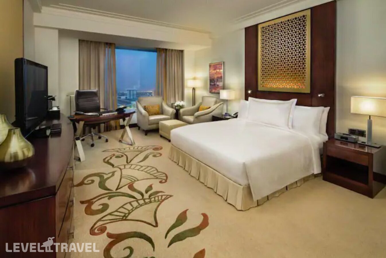 фотографии номера Делюкс отеля Conrad Dubai (Ex. Conrad Dubai By Hilton) в ОАЭ(Дубай Джумейра) - фото №3
