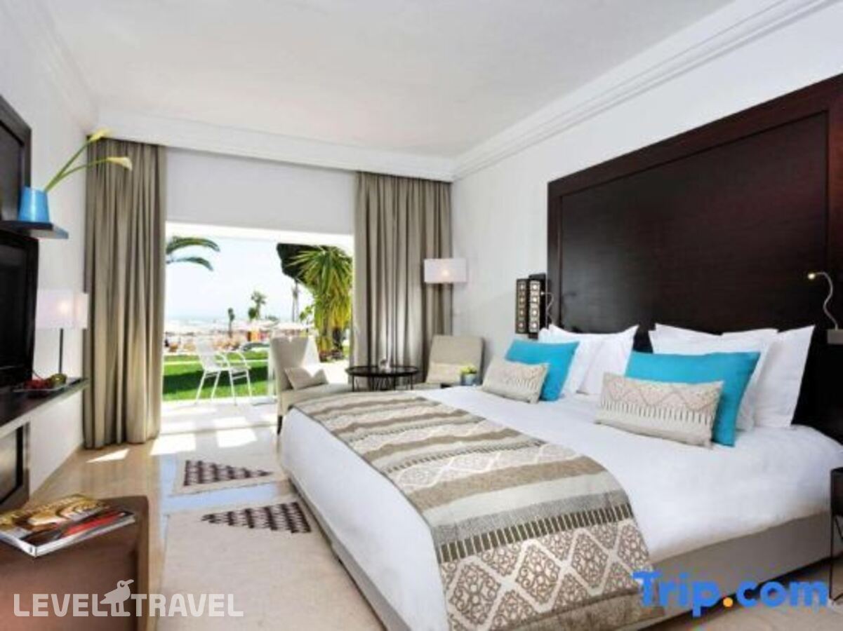 фотографии номера Номер Executive рядом с пляжем отеля Movenpick Gammarth в Тунис(Гаммарт) - фото №6