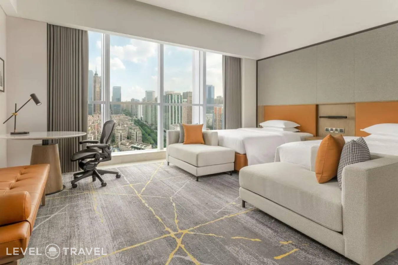 фотографии номера Двухместный номер клубный Deluxe 2 отдельные кровати отеля Sheraton Guangzhou Hotel в Китай(Гуанчжоу) - фото №1