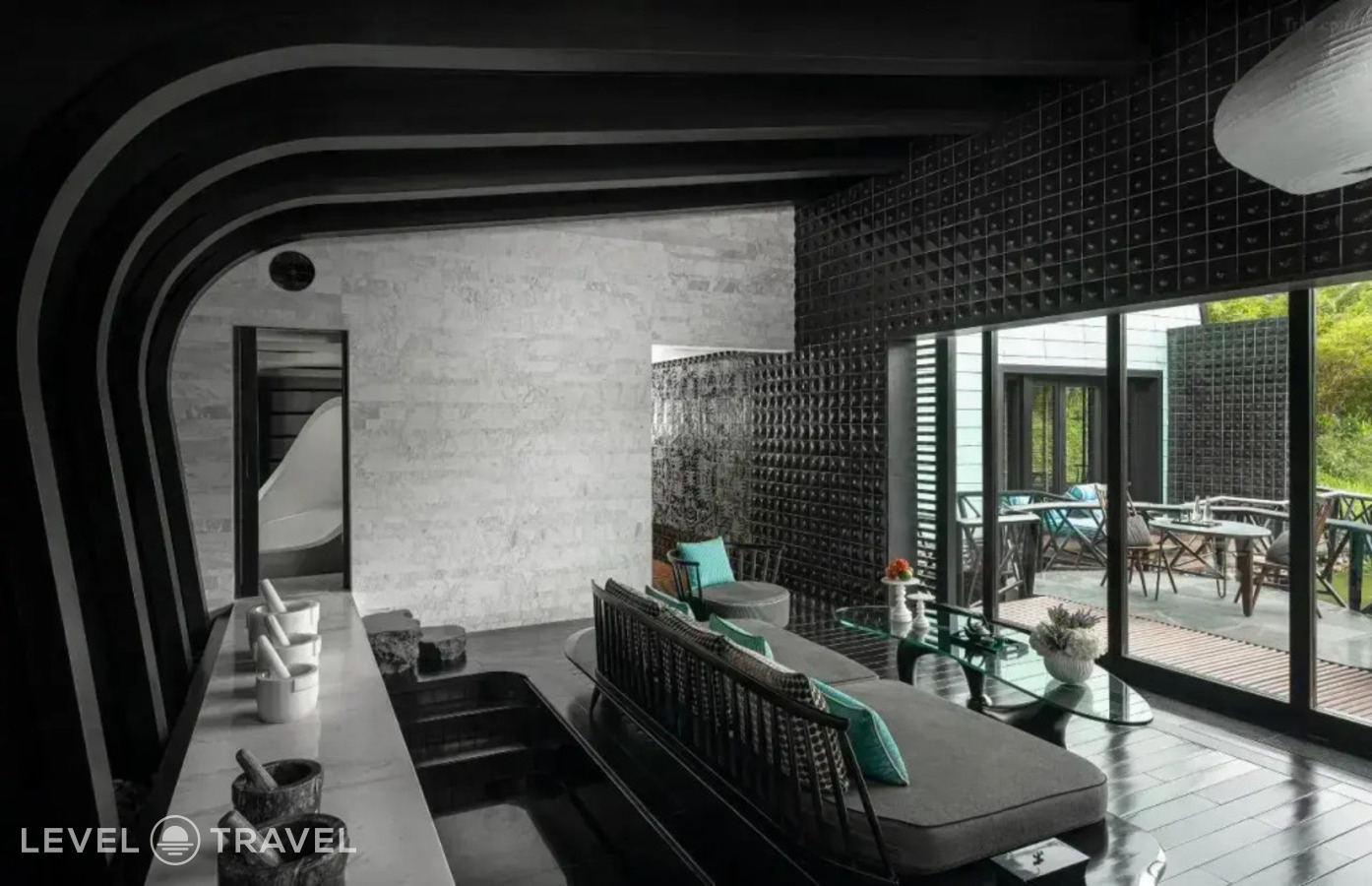 фотографии номера Двухместная вилла Spa Lagoon c 1 комнатой двуспальная кровать отеля Intercontinental Danang Sun Peninsula Resort в Вьетнам(Дананг) - фото №3