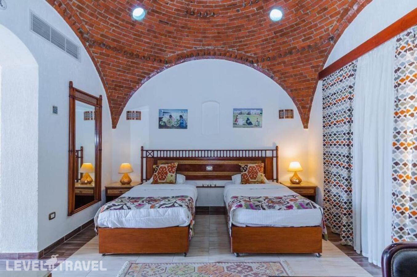 фотографии номера Стандартный номер отеля Beach Safari Nubian Resort в Египет(Марса Алам) - фото №2