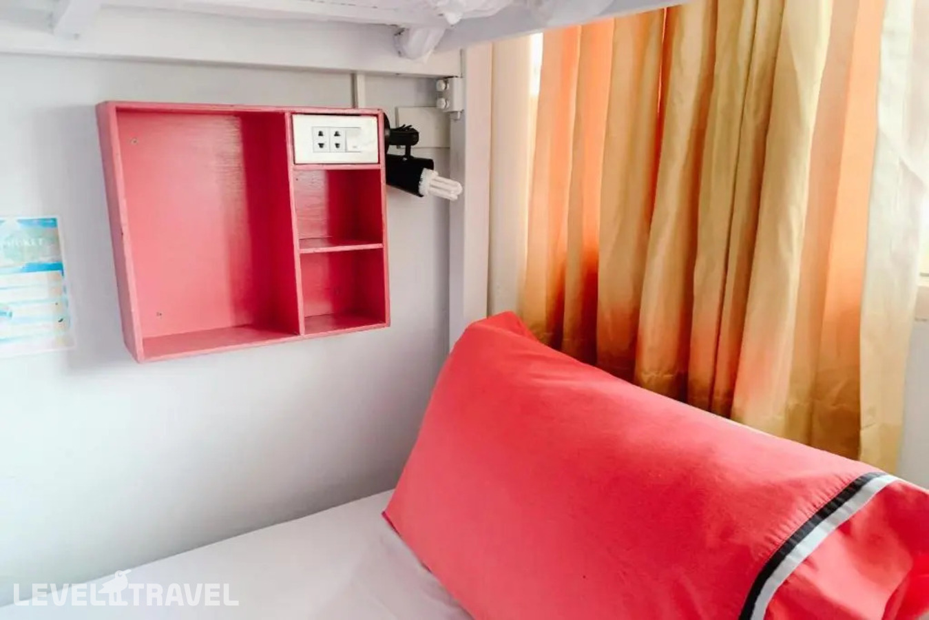 фотографии номера Четырехместный семейный отеля Sleep Sheep Phuket Hostel в Таиланд(город Пхукет) - фото №3