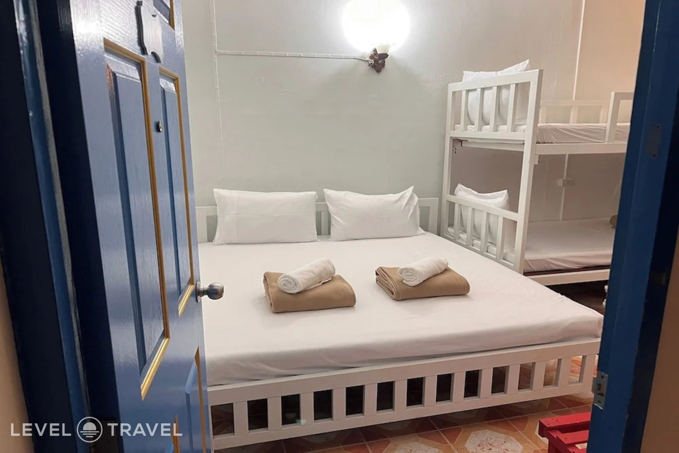 фотографии номера Семейный люкс отеля Phuket Old Town Hostel в Таиланд(город Пхукет) - фото №2