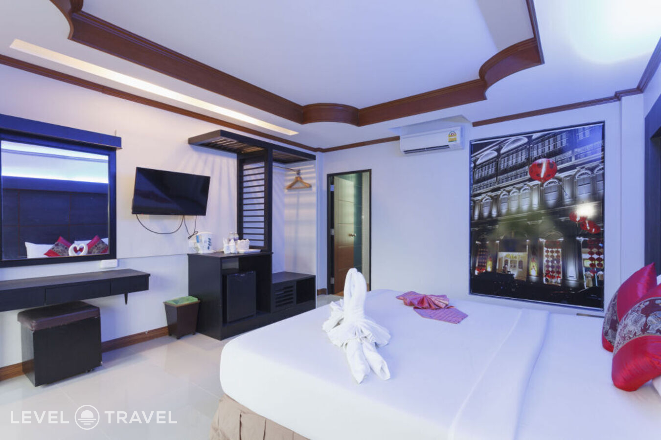 фотографии номера Четырехместный делюкс отеля Blue Carina Inn Hotel в Таиланд(город Пхукет) - фото №2