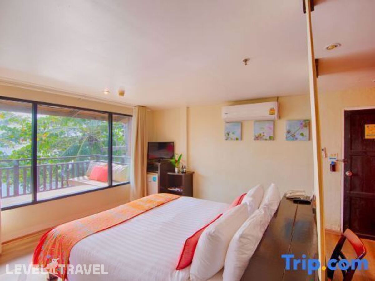 фотографии номера Номер Premier рядом с пляжем отеля Vacation Village Phra Nang Inn в Таиланд(Ао Нанг) - фото №10