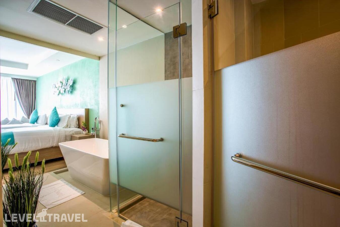 фотографии номера Двухместный номер Pool Access Deluxe двуспальная кровать отеля Crest Resort & Pool Villas в Таиланд(Три Транг Бич) - фото №6