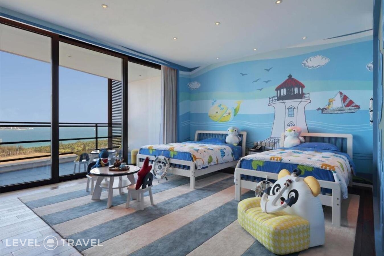 фотографии номера Семейный люкс с 2 комнатами oceanfront отеля Grand Hyatt Sanya Haitang Bay Resort & Spa в Китай(Хайтанг Бэй) - фото №2