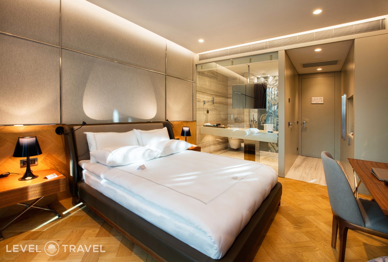 фотографии номера Двухместный номер Deluxe with Atrium view двуспальная кровать отеля Fer Hotel в Турция(Фатих) - фото №1
