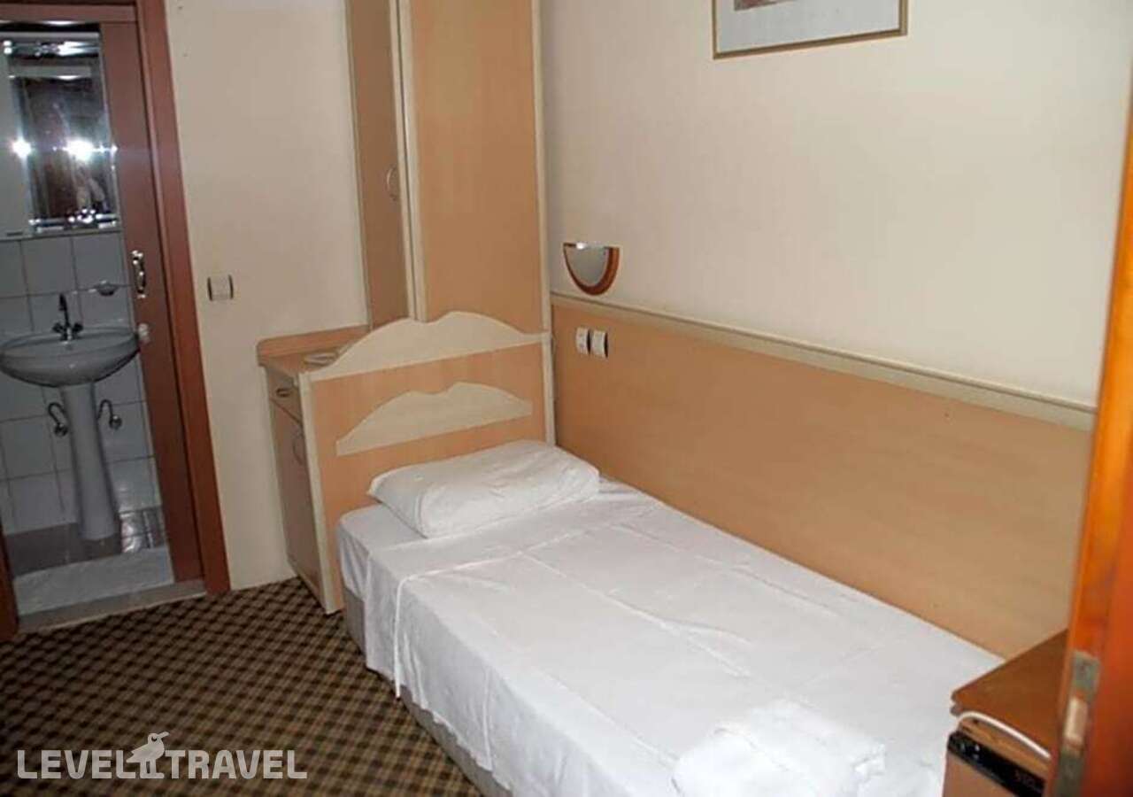 фотографии номера Экономичный номер отеля Karyatit Hotel в Турция(Калеичи) - фото №6