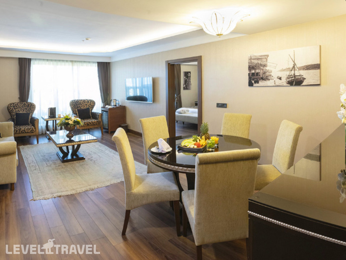 фотографии номера Двухместный люкс Makel двуспальная кровать отеля Grand Makel Hotel Topkapi в Турция(Зейтинбурну) - фото №2