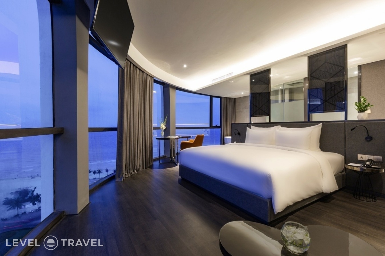 Двухместный люкс Executive oceanfront двуспальная кровать — фото 2