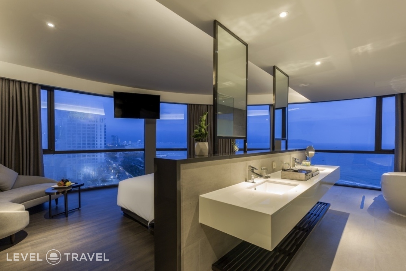 Двухместный люкс Executive oceanfront двуспальная кровать — фото 3