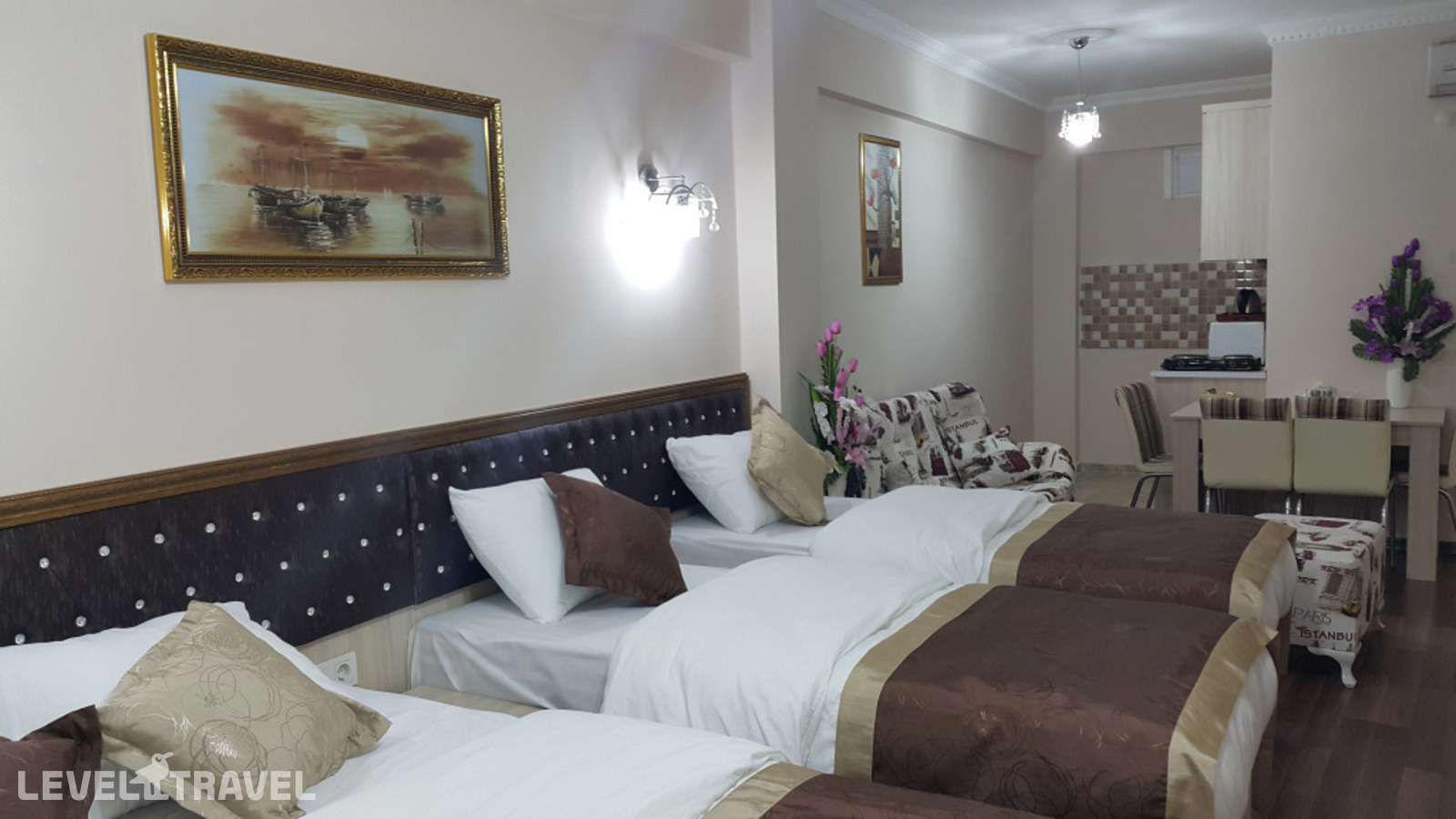 фотографии номера Семейная студия с видом на город отеля Beyazithan Suites в Турция(Фатих) - фото №5