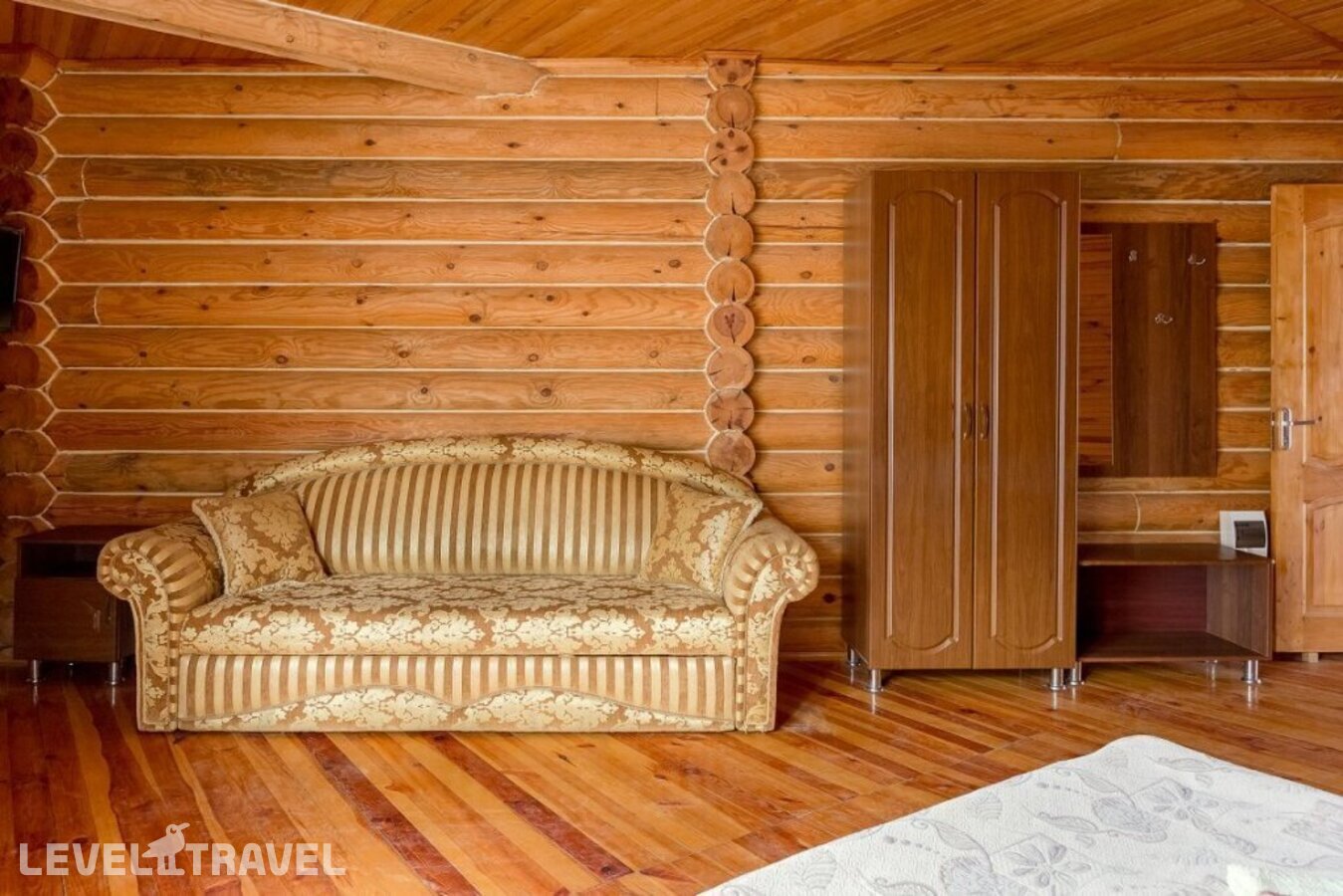 Двухместный номер семейный с балконом двуспальная кровать — фото 4