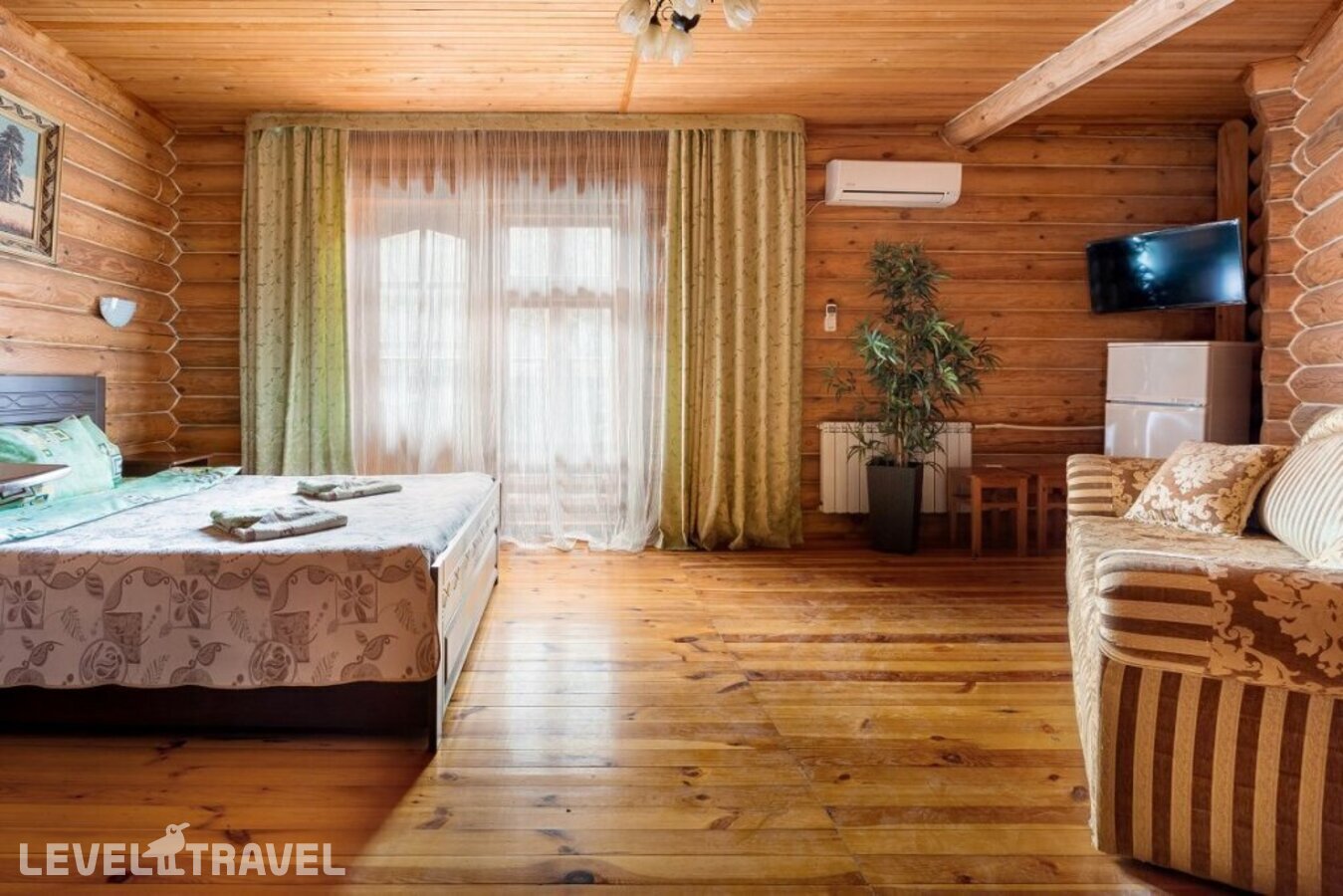 Двухместный номер семейный с балконом двуспальная кровать — фото 3