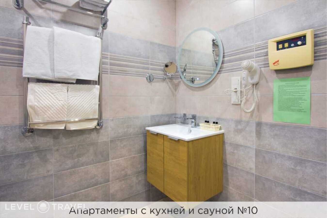 фотографии номера Двухместные апартаменты № 10 Дуплекс двуспальная кровать отеля Виктория в Россия(Приморский район) - фото №9