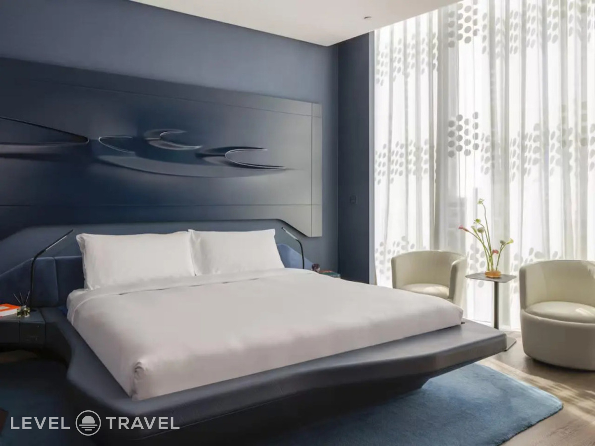 фотографии номера Полулюкс с джакузи Extra ME с видом на Бурдж-Халифа отеля ME By Melia Dubai в ОАЭ(Бизнес Бей) - фото №1
