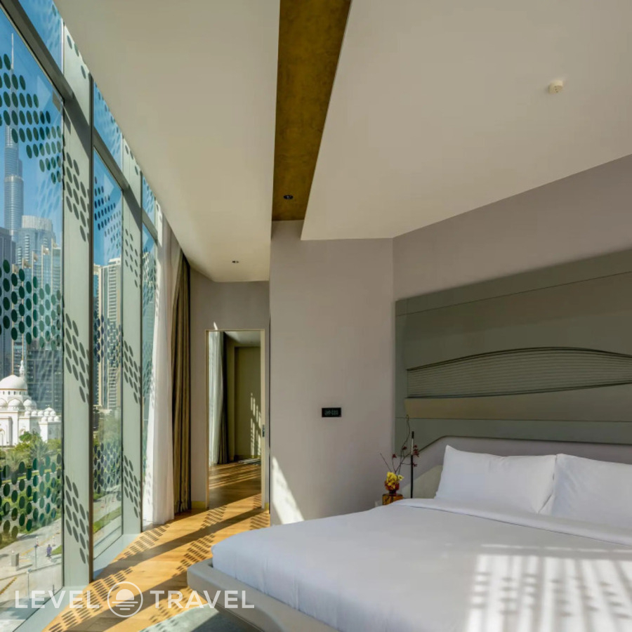 фотографии номера Люкс с джакузи Beyond ME с видом на Бурдж-Халифа отеля ME By Melia Dubai в ОАЭ(Бизнес Бей) - фото №1