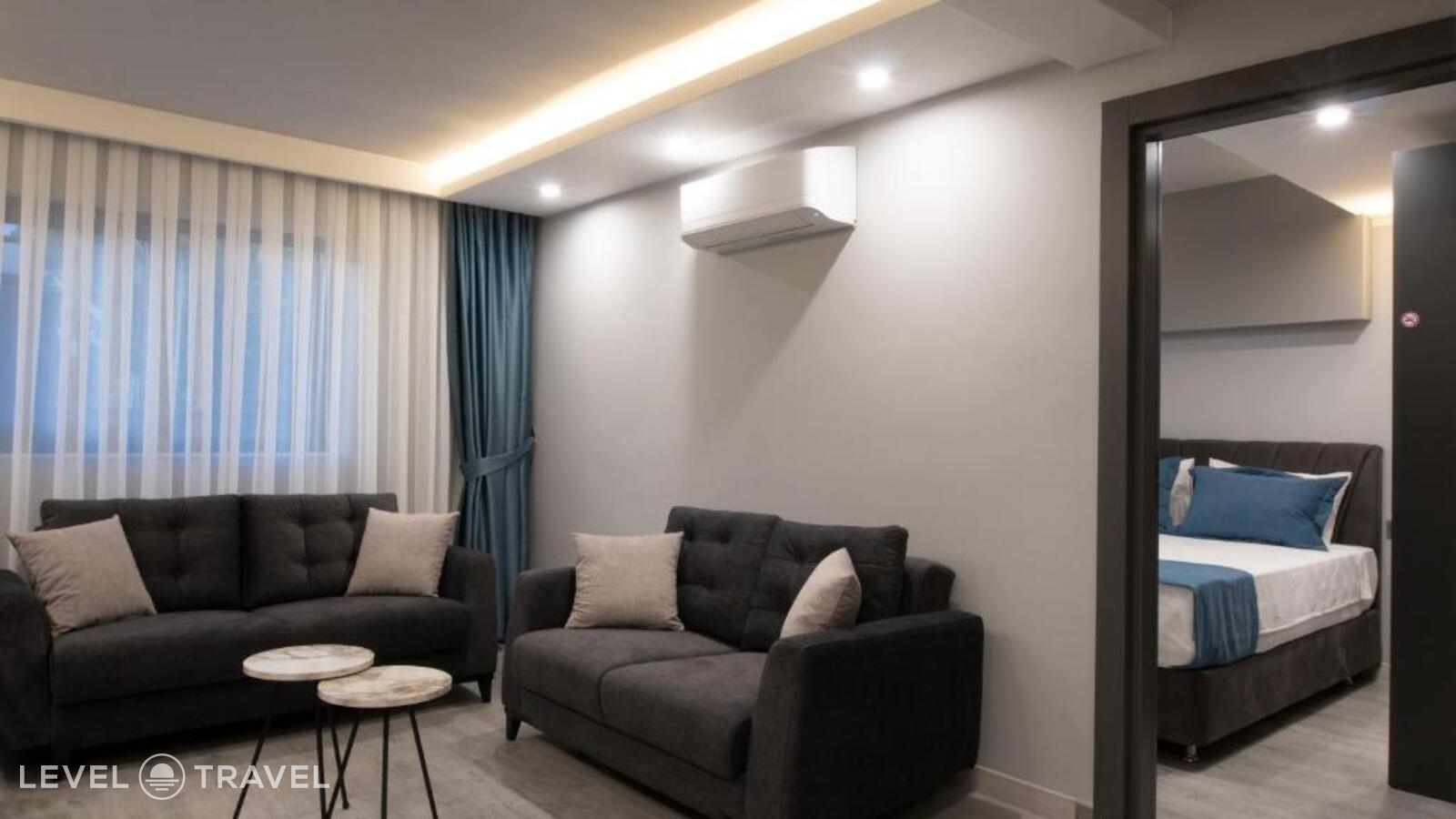 фотографии номера Двухместный семейный люкс Superior двуспальная кровать отеля Opera Suites Apart Hotel в Турция(Коньяалты) - фото №5