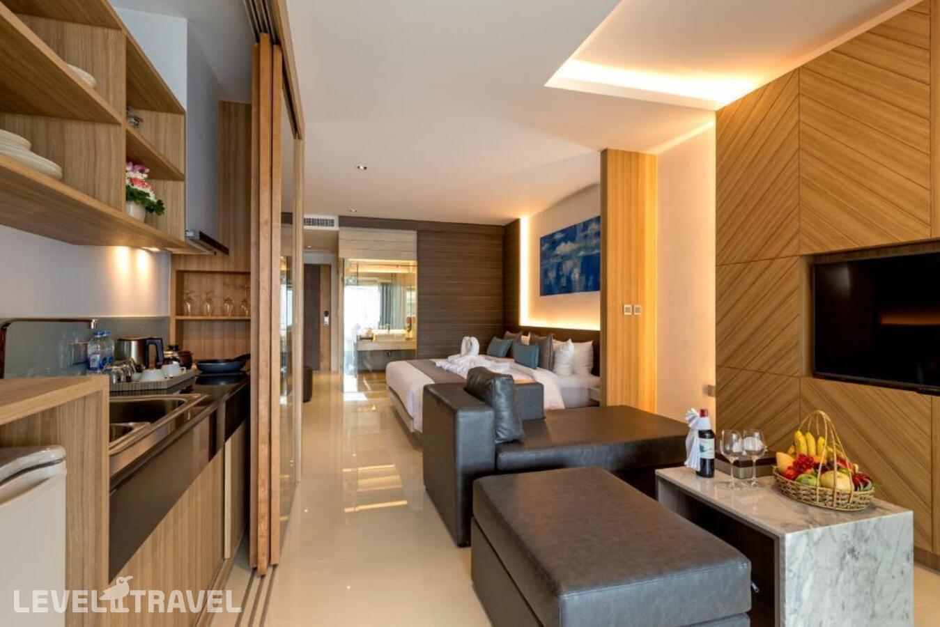 Двухместный люкс Luxury с частичным видом двуспальная кровать — фото 1