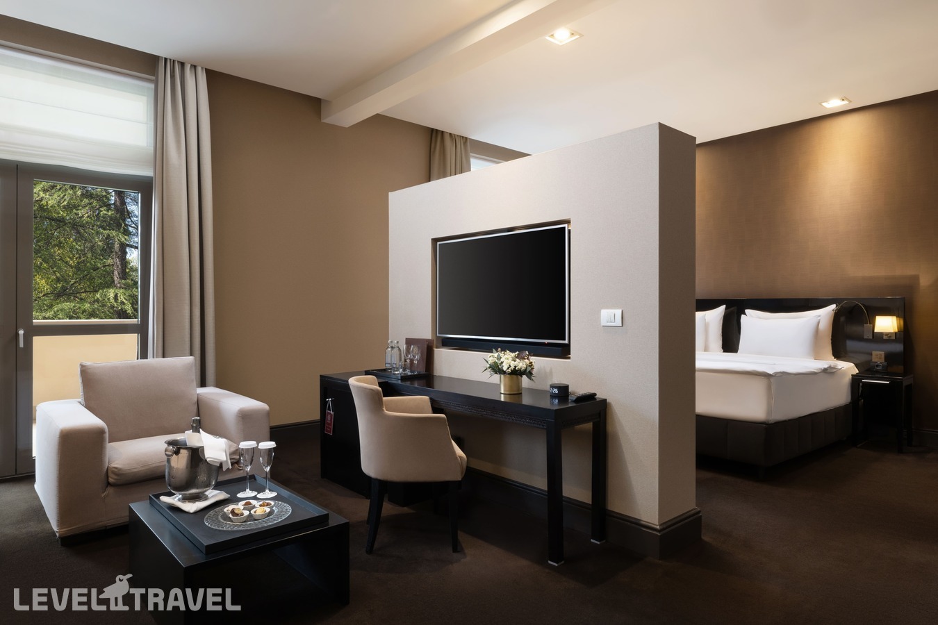 фотографии номера Джуниор Сьют отеля Rodina Grand Hotel & Spa Sochi в Россия(Сочи - Центр) - фото №3