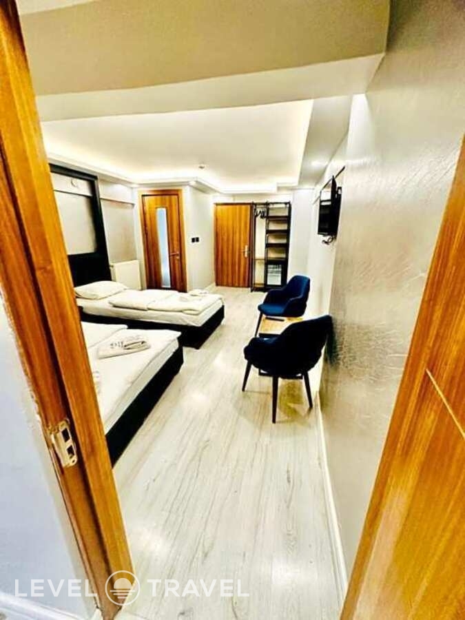фотографии номера Номер семейный Улучшенный отеля Sirkeci Quietness Hotel в Турция(Фатих) - фото №3