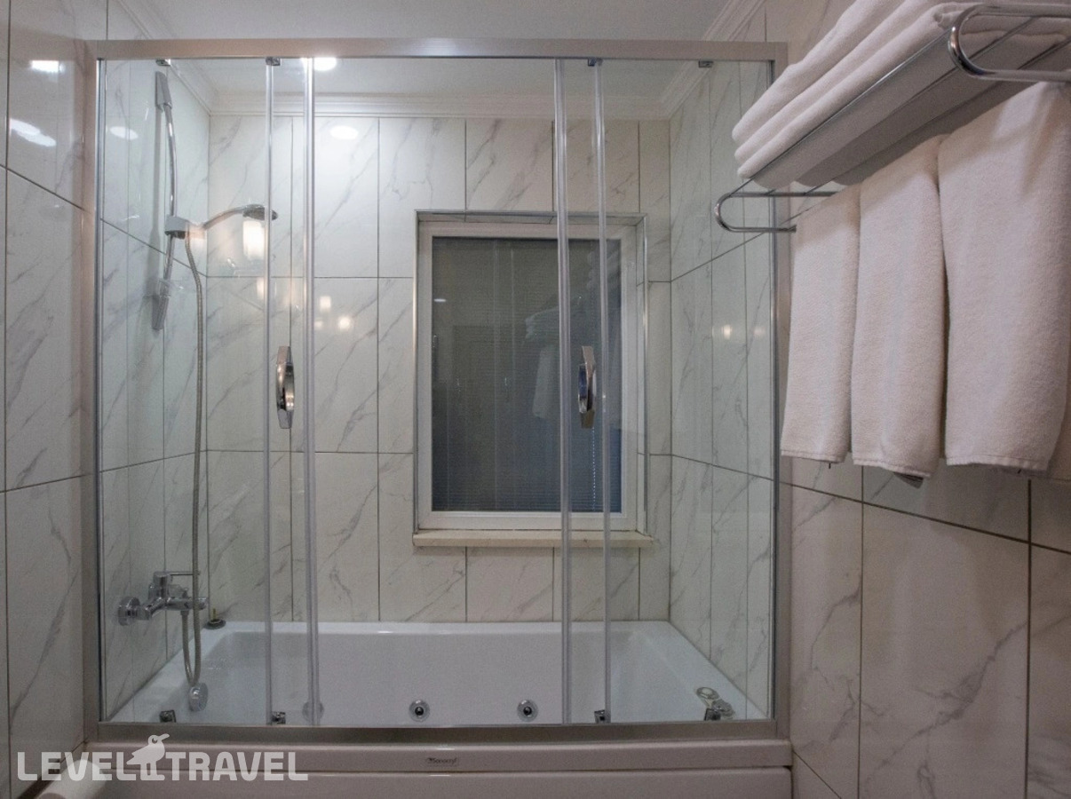 фотографии номера Двухместный номер Blue Mosque Deluxe двуспальная кровать отеля Seraglio Hotel & Suites в Турция(Султанахмет) - фото №5