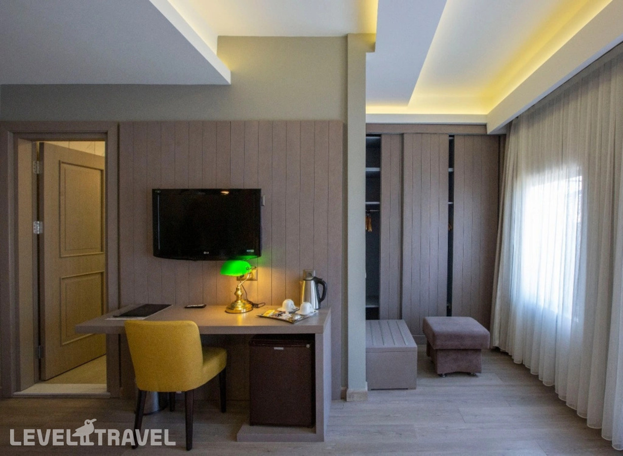 фотографии номера Двухместный номер Blue Mosque Deluxe двуспальная кровать отеля Seraglio Hotel & Suites в Турция(Султанахмет) - фото №6