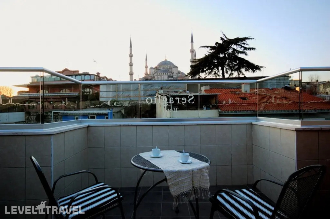 фотографии номера Двухместный номер Blue Mosque Deluxe двуспальная кровать отеля Seraglio Hotel & Suites в Турция(Султанахмет) - фото №9