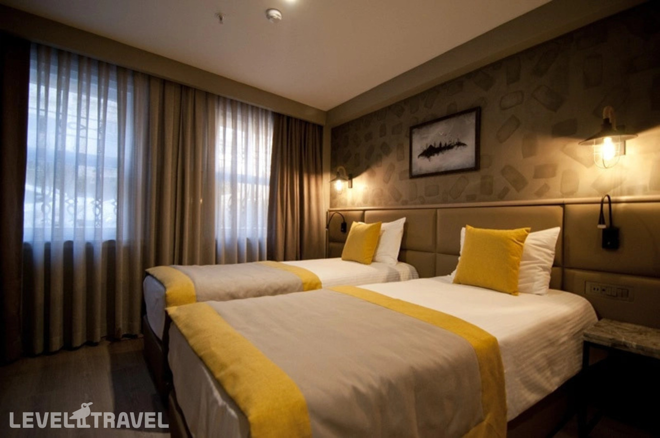 фотографии номера Четырёхместный полулюкс семейный (пристройка) отеля Seraglio Hotel & Suites в Турция(Султанахмет) - фото №3