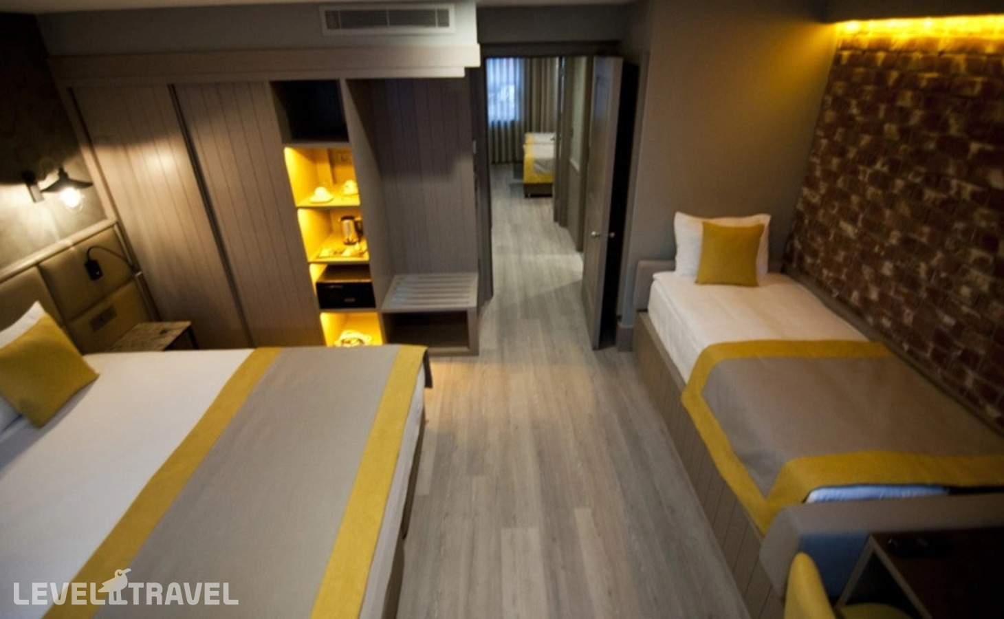 фотографии номера Четырёхместный полулюкс семейный (пристройка) отеля Seraglio Hotel & Suites в Турция(Султанахмет) - фото №4