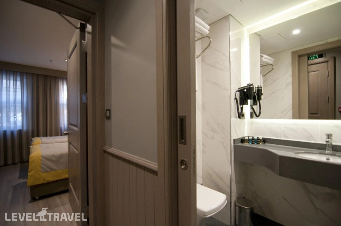 фотографии номера Четырёхместный полулюкс семейный (пристройка) отеля Seraglio Hotel & Suites в Турция(Султанахмет) - фото №6