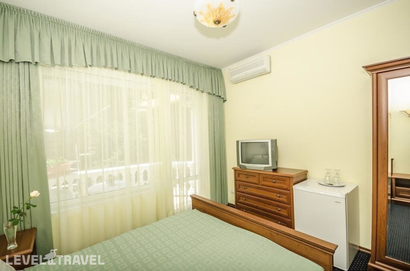 фотографии номера Улучшенный (корпус 1) отеля Мечта в Россия(Утес) - фото №40