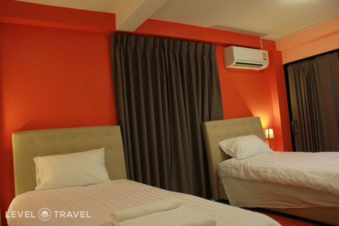 фотографии номера Стандартный (две односпальные кровати) отеля Don Mueang Airport Modern Bangkok Hotel в Таиланд(Бангкок) - фото №4