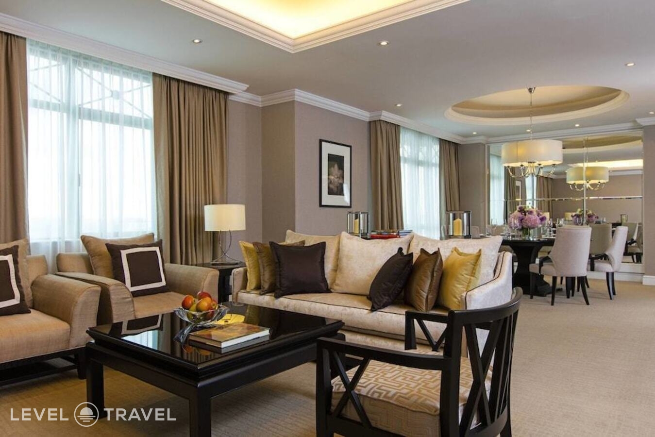 фотографии номера Люкс Пентхаус с 4 комнатами отеля The Ritz-Carlton, Kuala Lumpur в Малайзия(Куала-Лумпур) - фото №5