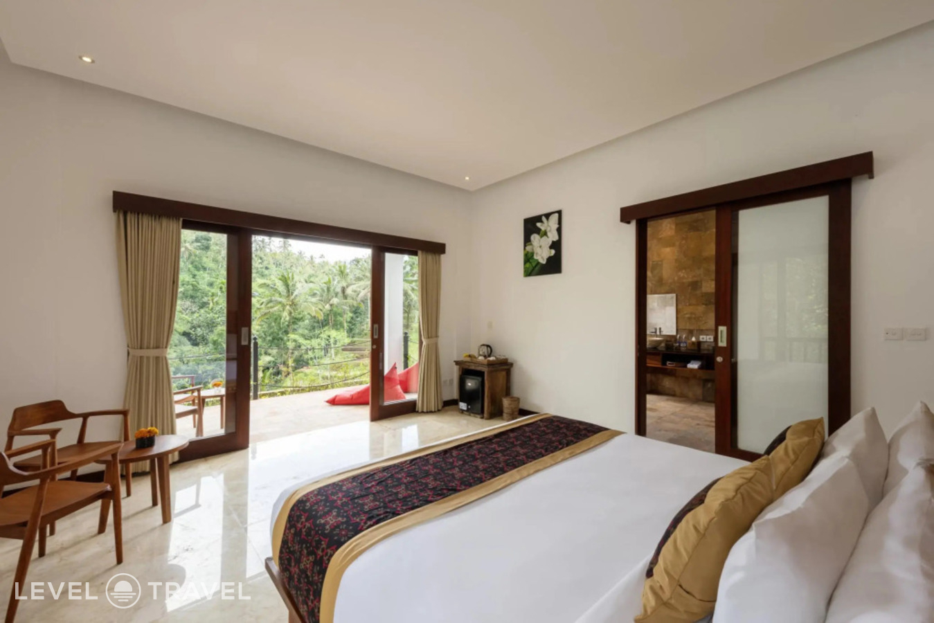 фотографии номера Двухместный люкс Rice Terrace двуспальная кровать отеля Adiwana Dara Ayu Villas в Индонезия(Гианьяр) - фото №1