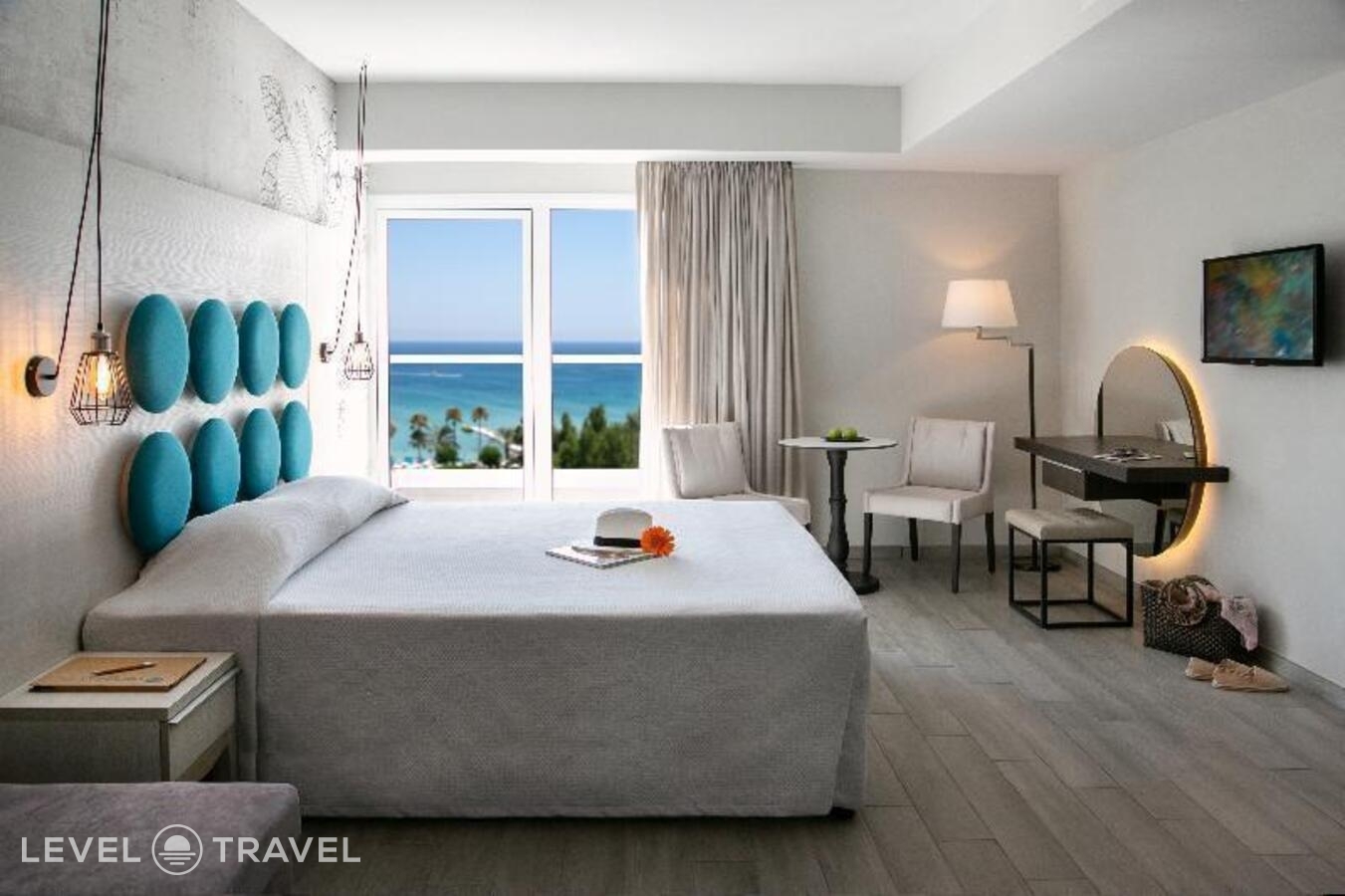 фотографии номера Улучшенный номер отеля Vangelis Hotel & Suites в Кипр(Протарас) - фото №2