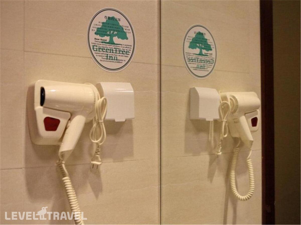 фотографии номера Двухместный номер без окна двуспальная кровать отеля Greentree Inn Beijing Chaoyang Shilihe Antique Cit в Китай(Пекин) - фото №6