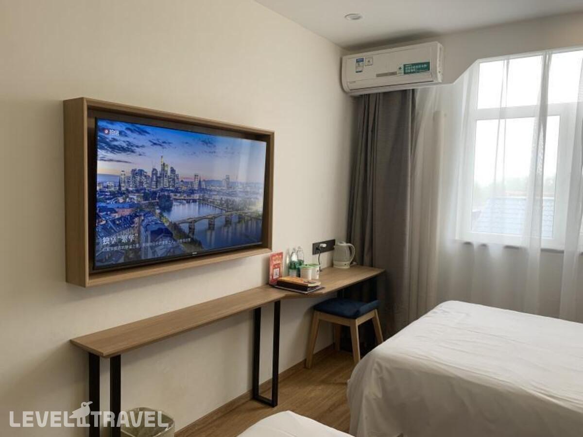 фотографии номера Двухместный номер без окна 2 отдельные кровати отеля Greentree Inn Beijing Chaoyang Shilihe Antique Cit в Китай(Пекин) - фото №4