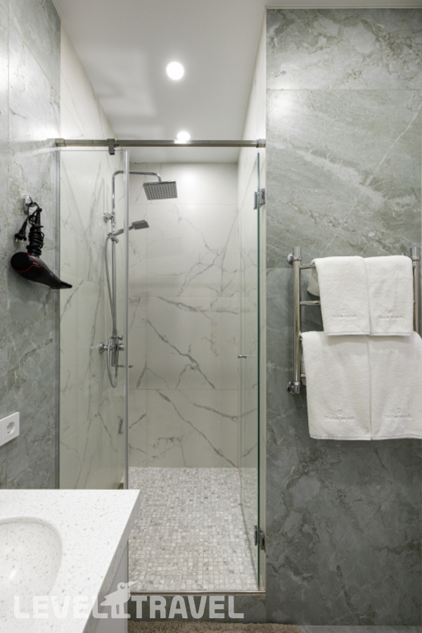 Апартаменты Comfort с 2 комнатами с балконом и с видом на город — фото 11