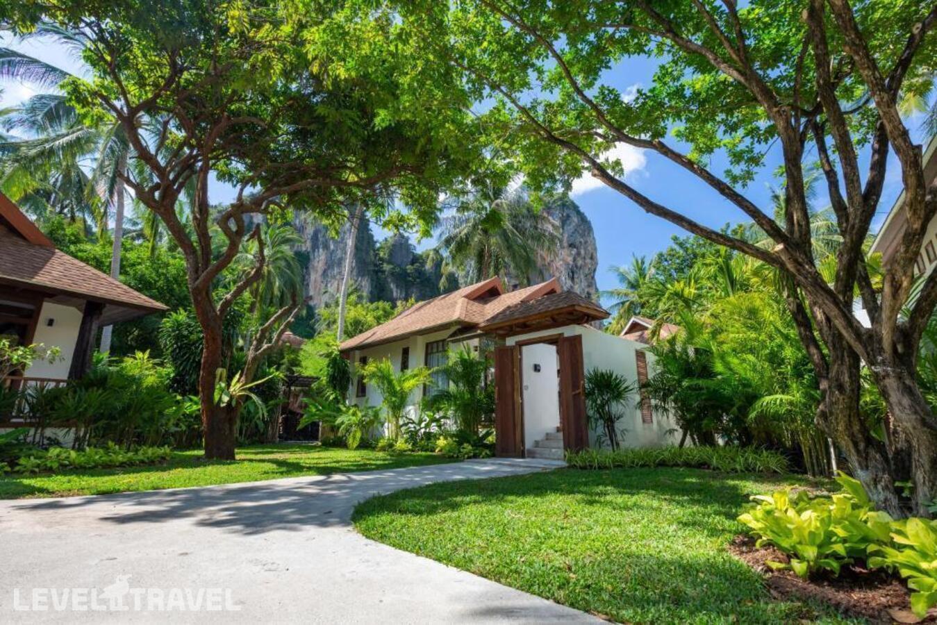 фотографии номера Двухместная Villa Luxury Suite Pool двуспальная кровать отеля Railay Bay Resort & Spa в Таиланд(Рейлей) - фото №16