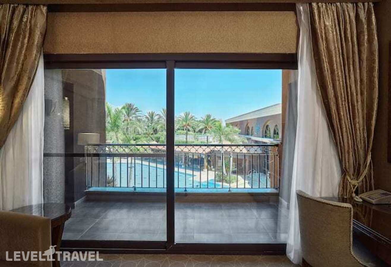 фотографии номера Люкс роскошный отеля Hilton Alexandria King's Ranch в Египет(Александрия) - фото №2