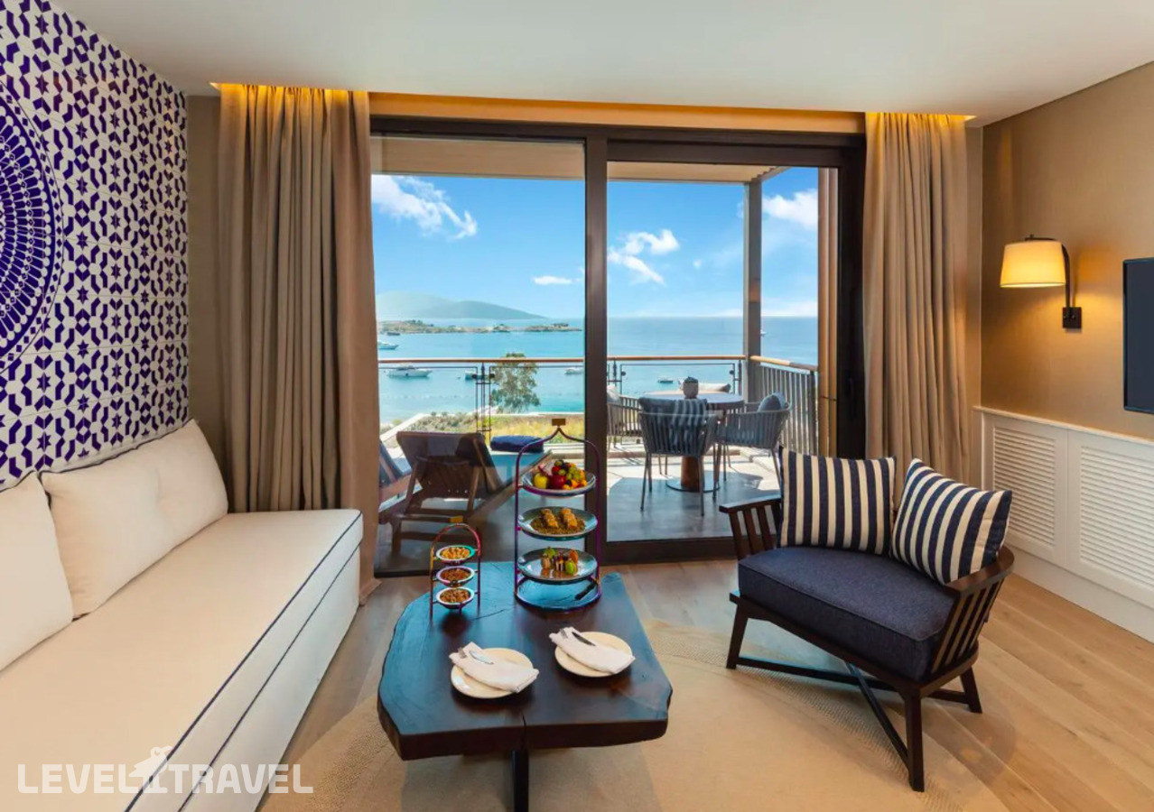 фотографии номера Улучшенный номер отеля Kaya Palazzo Resort & Residence Le Chic Bodrum в Турция(Гюмбет) - фото №3