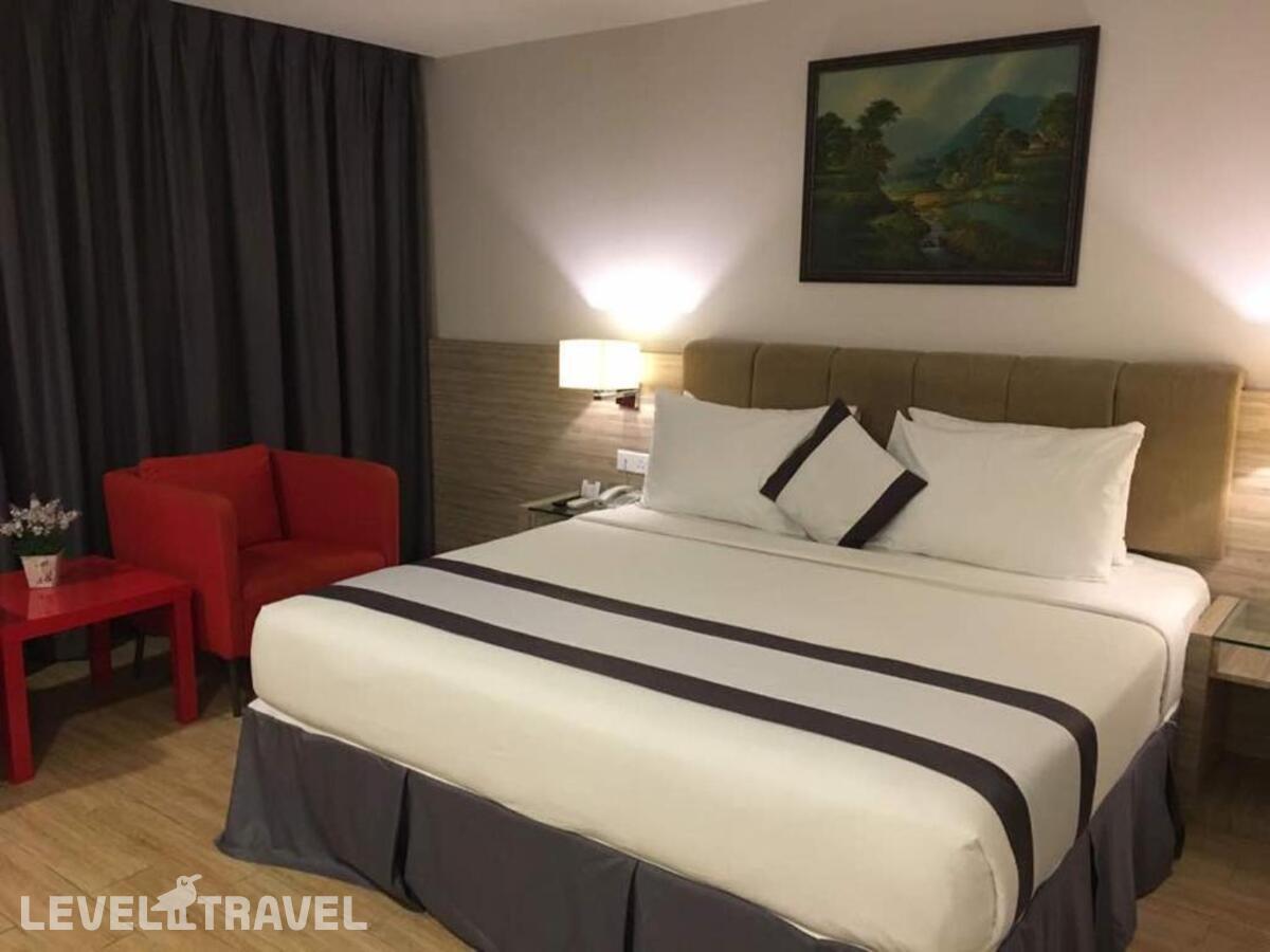 фотографии номера Представительский с видом на город отеля Nu Hotel в Малайзия(Куала-Лумпур) - фото №2
