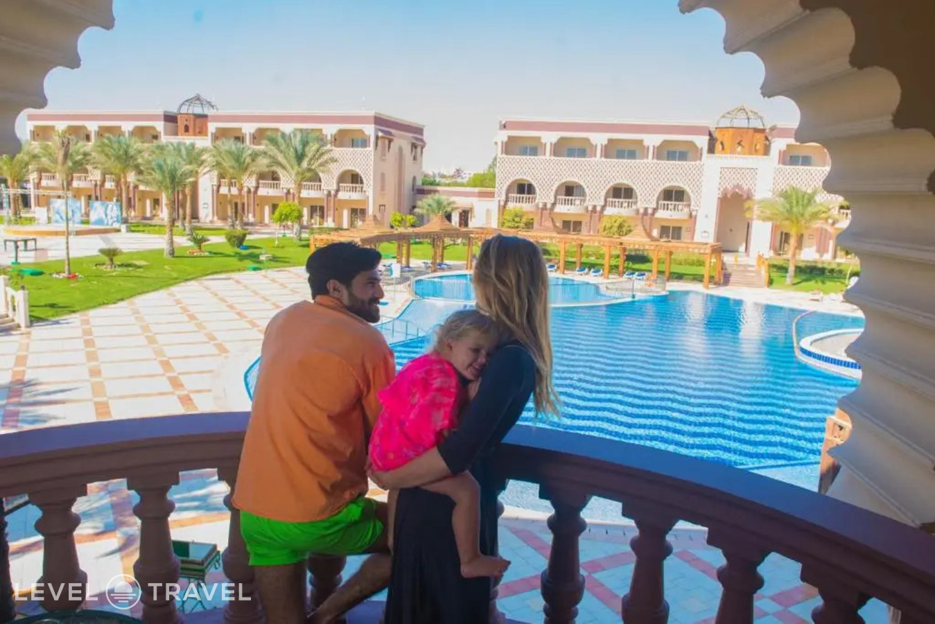 фотографии номера Полулюкс с балконом отеля Sunrise Mamlouk Palace Resort в Египет(Хургада (город)) - фото №3
