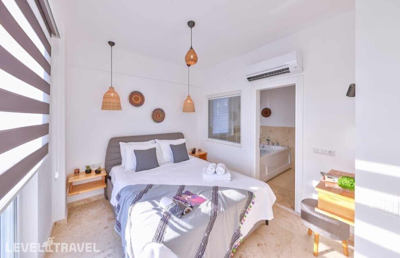 фотографии номера Вилла Дуплекс с балконом и с видом на горы отеля Villa Ay в Турция(Каш) - фото №1